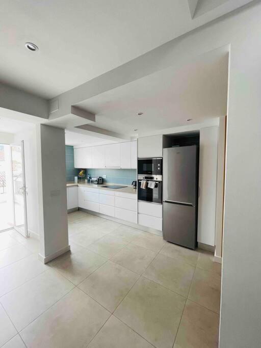 Attic Apartment In Old Town เดเนีย ภายนอก รูปภาพ